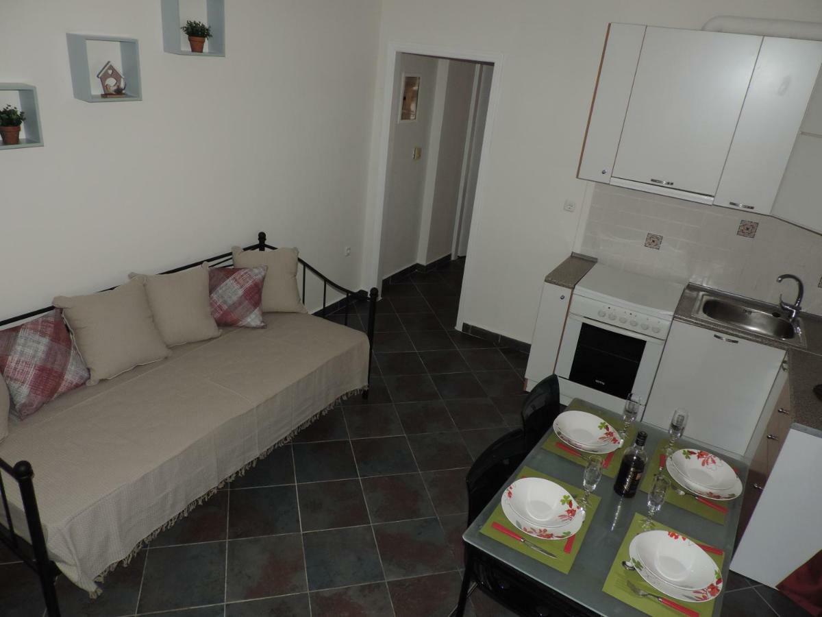 Vivi'S Home Ártemida Kültér fotó