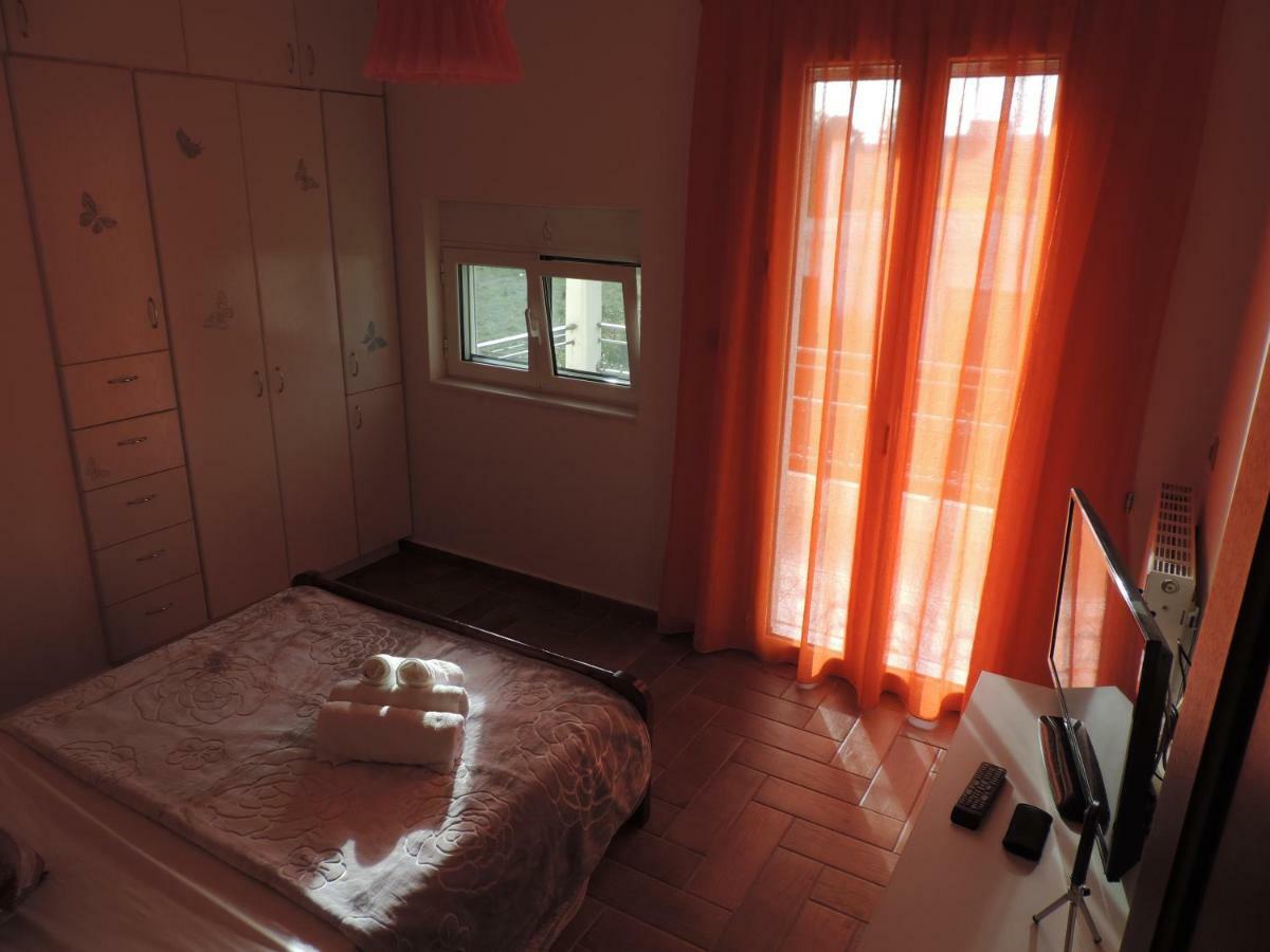 Vivi'S Home Ártemida Kültér fotó